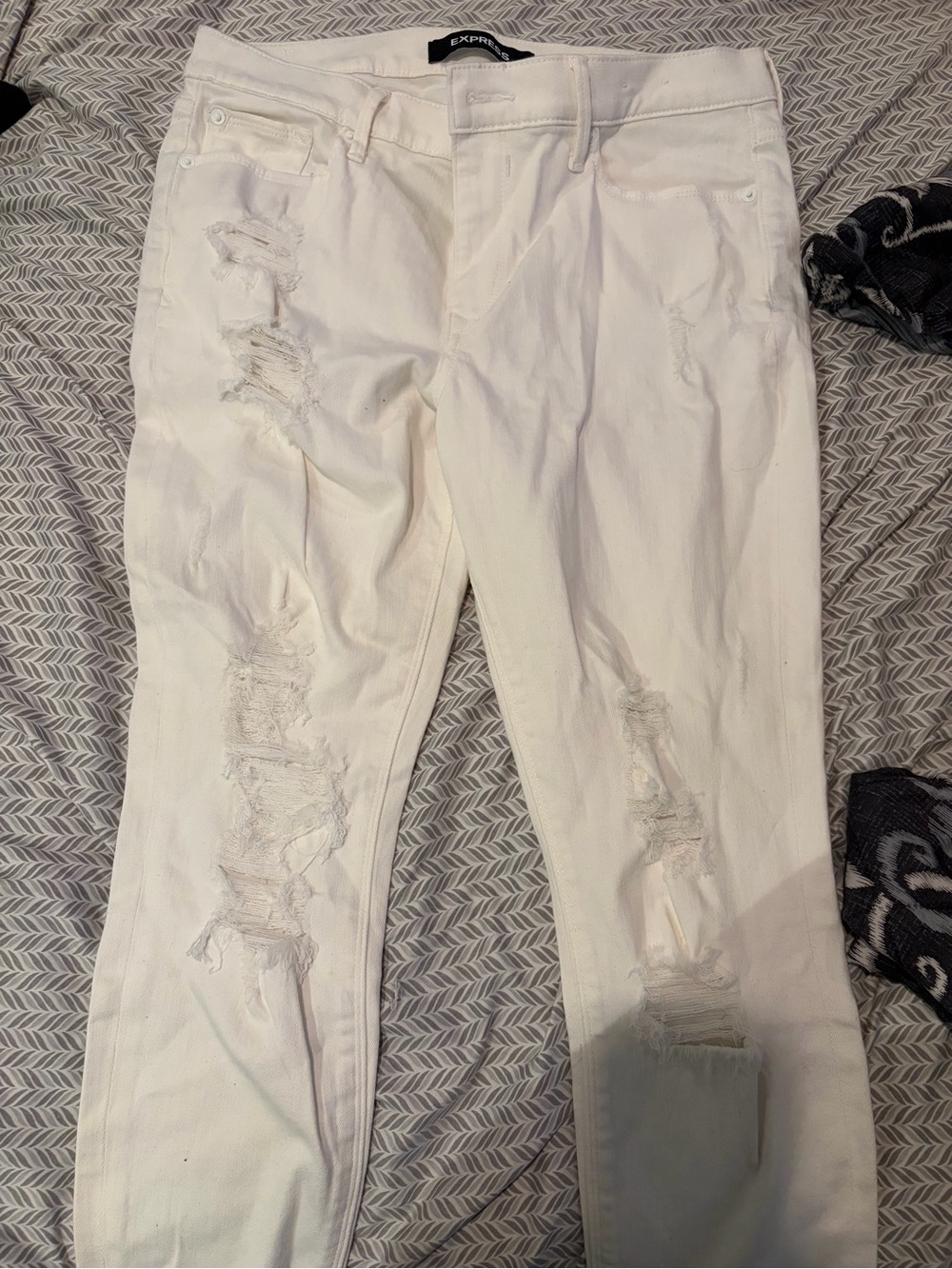 Express White Distressed Skinny Jeans